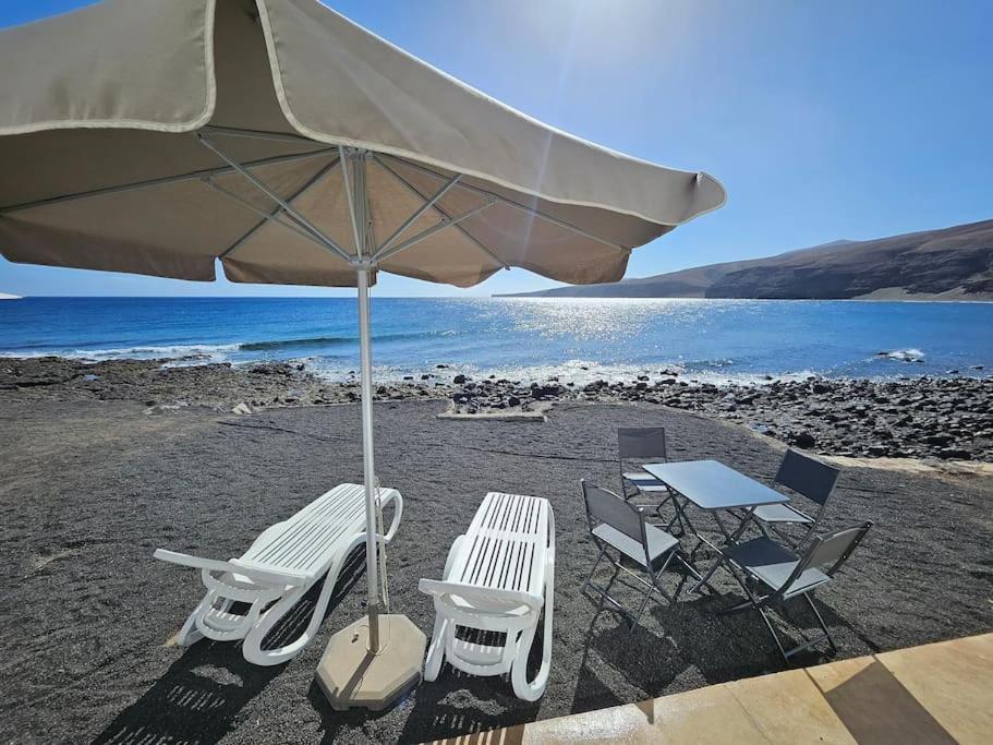 Casa Playa Quemada Junto Al Mar Villa Buitenkant foto